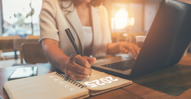 Top 5 sfaturi ce te vor ajuta să-ţi îndeplineşti rezoluţiile de Anul Nou