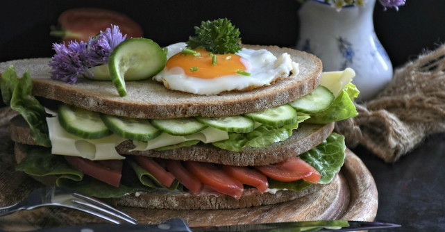 6 retete proaspete cu castravete