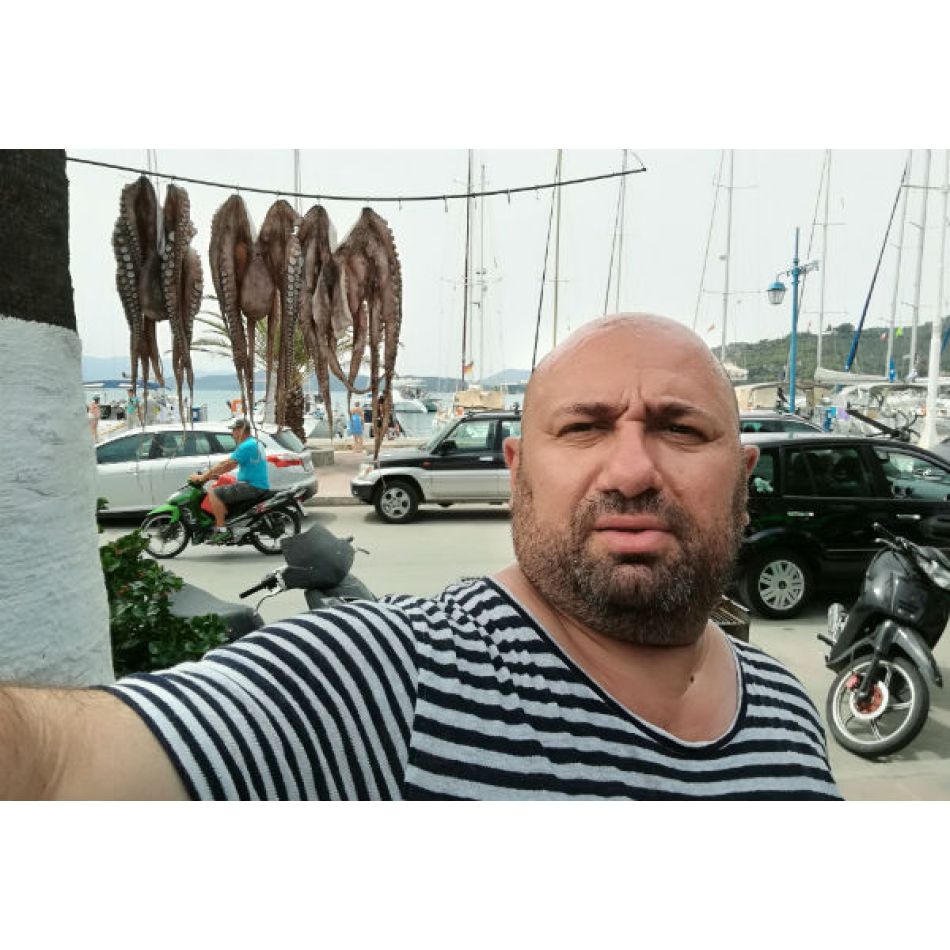 Cătălin Scărlătescu, despre cum sunt păcăliți românii la restaurantele de lux:Du-te în spate, la gunoi!