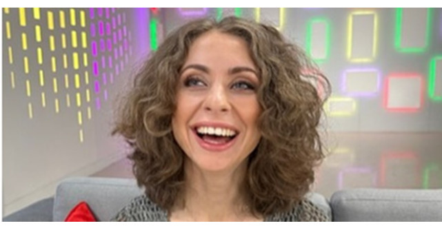 Petra Pintelei, nevăzătoarea devenită virală de pe TikTok, s-a căsătorit în Grecia într-o ceremonie de vis