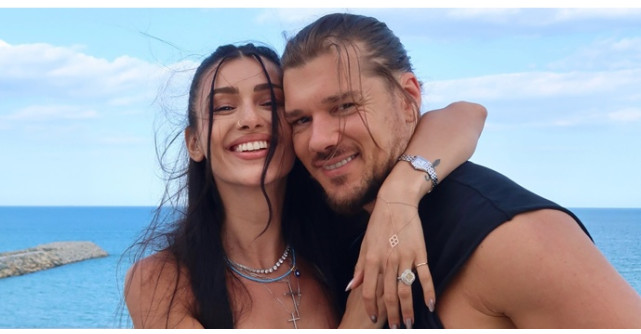 Nuntă de poveste pentru Alina Eremia și Eduard Barbu. Cât de frumoasă a fost artista în cea mai fericită zi a vieții sale 