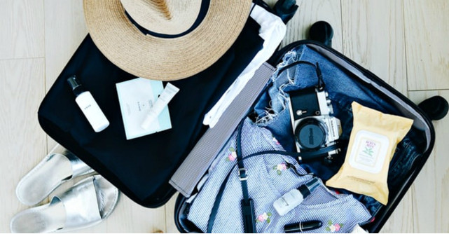 Romanii, pe primul loc in cheltuirea bugetului pe shopping, atunci cand calatoresc