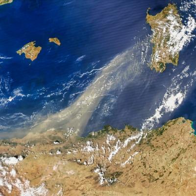 România va fi acoperită de un val de praf saharian între 21 și 23 noiembrie