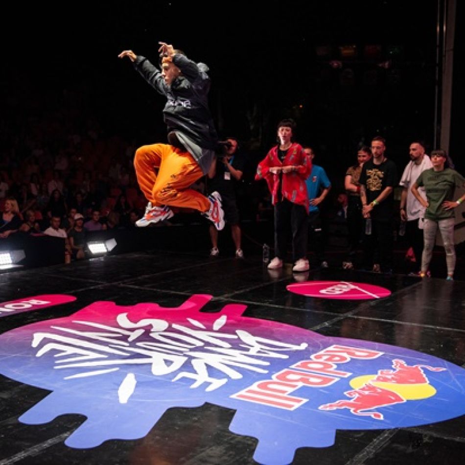 Au mai rămas doar 6 zile până la finala națională Red Bull Dance Your Style