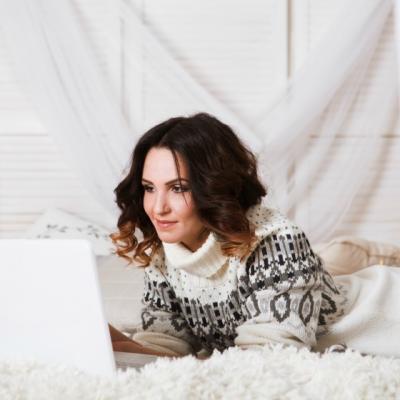 Este sezonul puloverelor pe gat