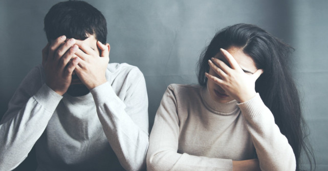 Daca partenerul tau face aceste 6 lucruri, aveti o relatie fara viitor