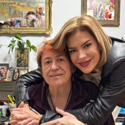 Doliu cumplit pentru Roxana Ciuhulescu! Mama vedetei s-a stins după lupta cu cancerul