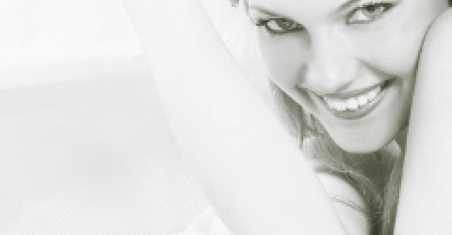 Foto incredibil: Frumusetea, in metrou se intretine