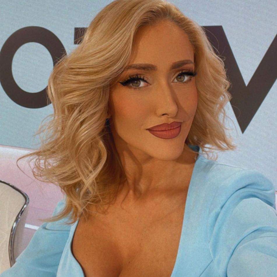 După aventura de la America Express, Iuliana Pepene s-a reîntors la pupitrul știrilor: Mi-e dor de casă!