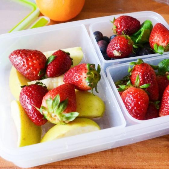 Caserola compartimentată practică de care aveam nevoie: ideală de luat oriunde!