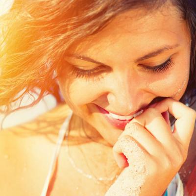 Cele 30 de trasaturi ale oamenilor fericiti si IMPACATI CU EI INSISI