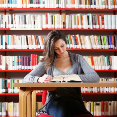 Ce sa porti la scoala intr-o zi ploioasa