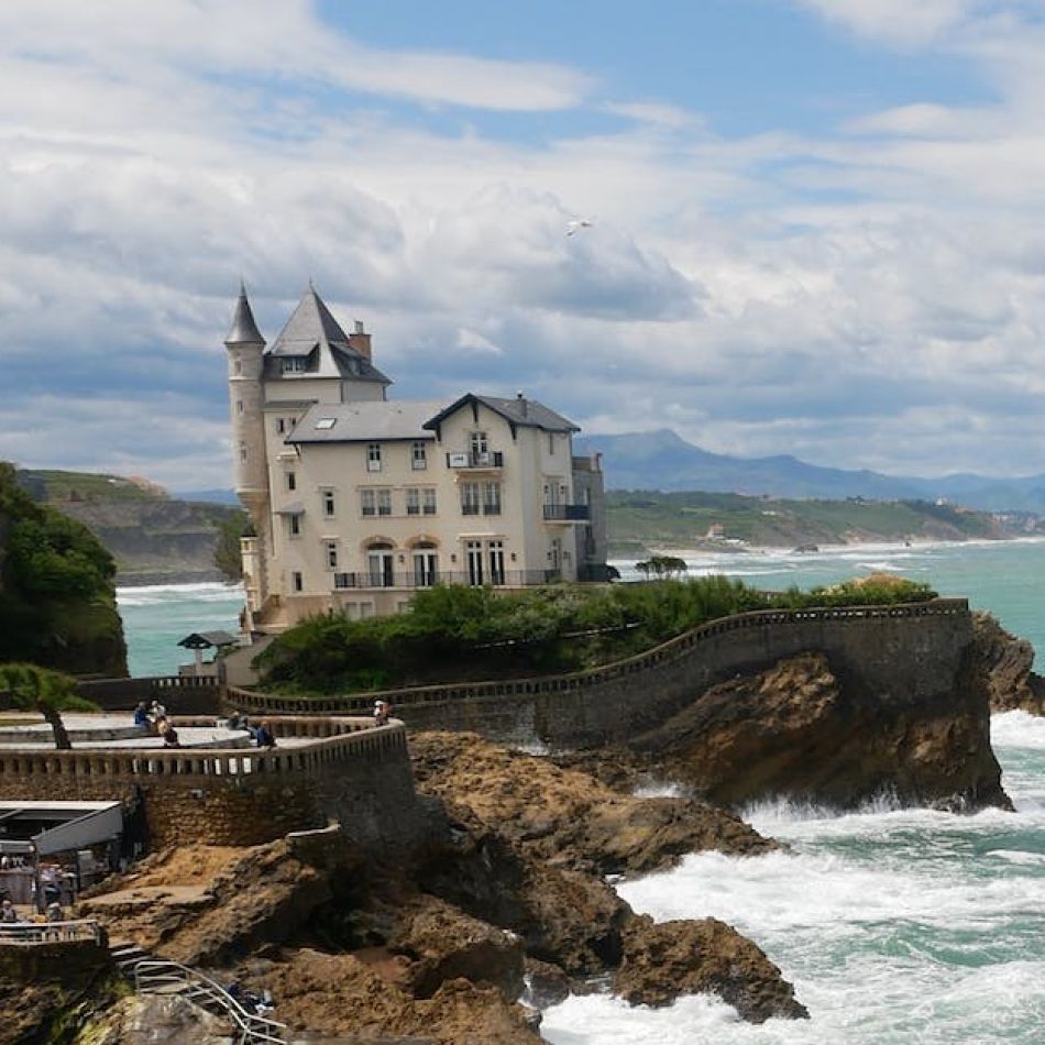 Top destinații europene inedite pentru vacanța ta din 2024