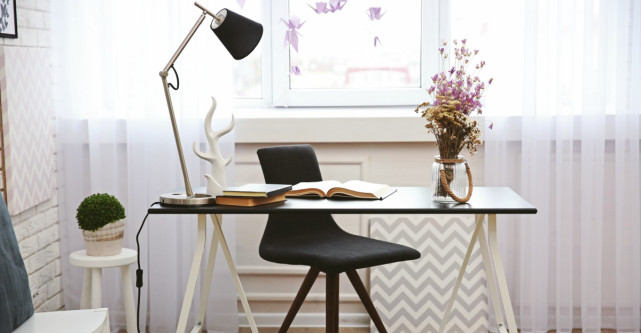 Decoratiuni si obiecte utile pentru birou pentru incurajarea creativitatii