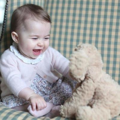 Imagini noi cu Printesa Charlotte au fost facute publice