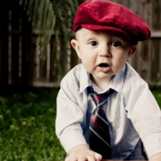 Papioane și cravate pentru băieței de purtat în clipe de neuitat