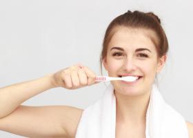 Ai grija de dantura ta: 4 paste de dinti care iti  vor oferi un zambet strălucitor