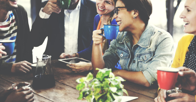 Trei metode simple și eficiente pentru a realiza conexiuni interumane semnificative