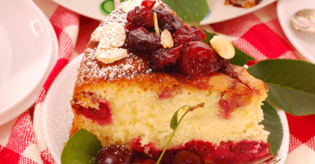 Pandispan cu fructe super-pufos!