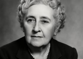 Agatha Christie - Regina Romanului Polițist și Creatoarea lui Hercule Poirot și Miss Marple
