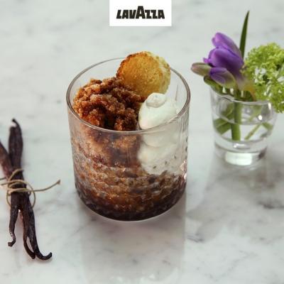 Lavazza dezvăluie rețetele celor mai populare băuturi de vară, preparate cu cafea