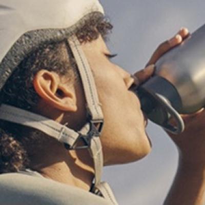 Waterdrop România încurajează hidratarea și stilul de viață activ lansând gama SPORTS