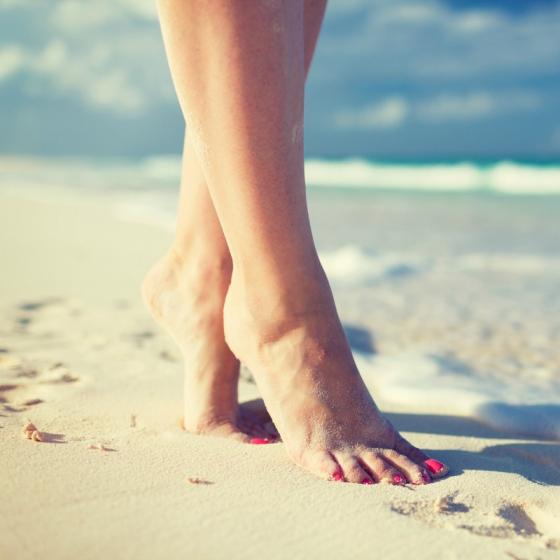 Unghii in culori de vara