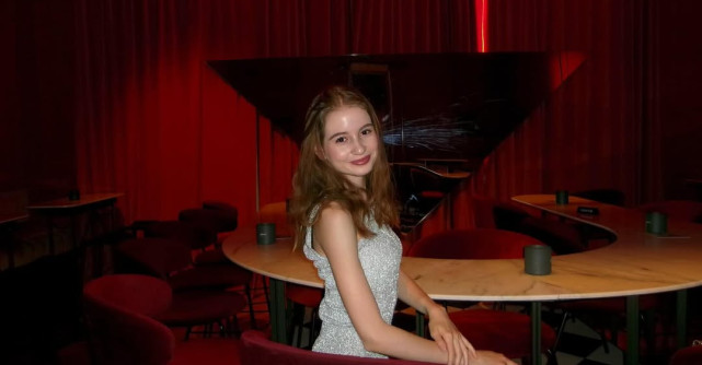 Irina Columbeanu, virală pe TikTok cu o haină de blană purtată în luna august: De ce e atât de frig în Cluj?!