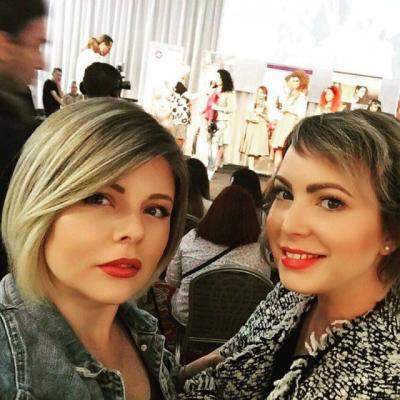 Ploaie de vedete la standul de frumusete organica de la CosmoBeauty 