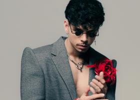 Emilian lansează Ultimul Crăciun, o melodie inspirată din universul Ana, Mi-ai fost scrisă în ADN