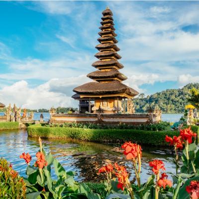 10 locuri de vis in care sa mergi daca esti tanar, fara bani si vrei sa vezi lumea