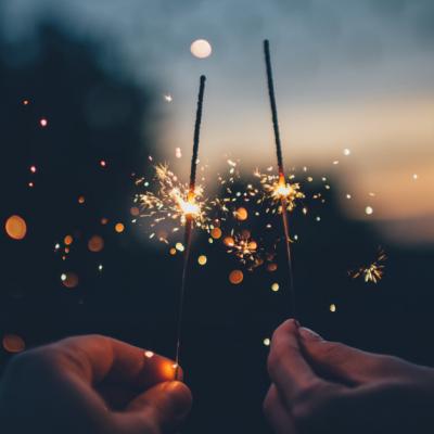 Cum sa te tii de rezolutiile tale in 2021 cu un singur truc: E mult mai simplu decat crezi