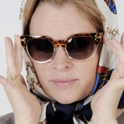 Despre feminitate, succes și iubire cu Grace Kelly