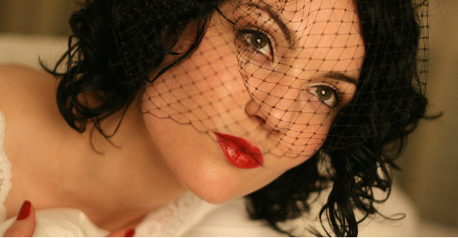 Machiajul perfect de Revelion in 3 pasi