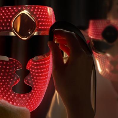 Valentine’s Day, rescris în cheie modernă: cadouri cu care nu poți da greș