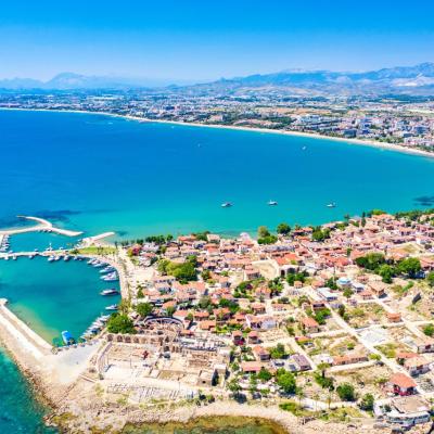 Descoperă ofertele de vară 2025 pentru o vacanță de neuitat 