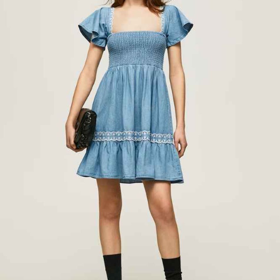 20 de piese din denim care să nu-ți lipsească din dulap în această primăvară