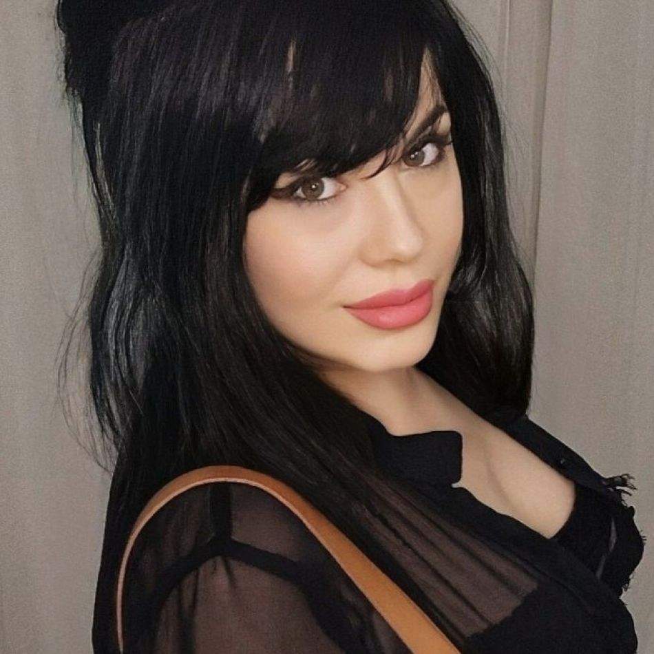Mariana Moculescu își caută din nou locul în viața fiicei sale, după moartea lui Horia Moculescu. Ce pretenții are la apartament