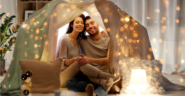 5 Pași prin care poți aduce echilibrul în relație după naștere