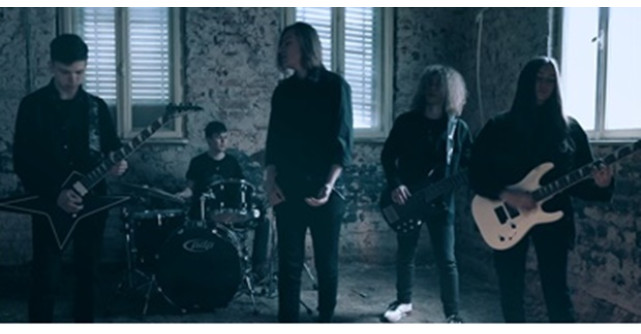 Synergy lansează primul single din carieră: Înapoi la viață