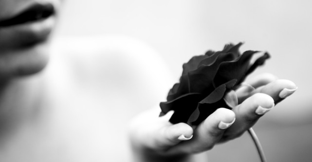 Nu răni o femeie puternică pentru că vei regreta întreaga ta viață