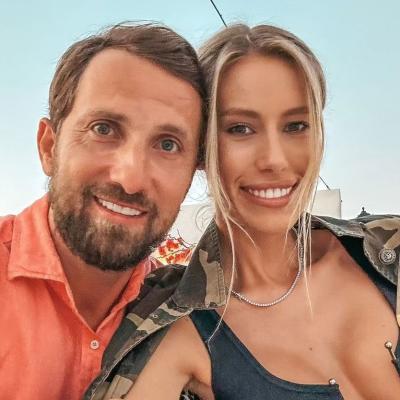 Dani Oțil, emoționat până la lacrimi de primirea colegilor săi. După o lună de absență, Oțil s-a întors la Neața