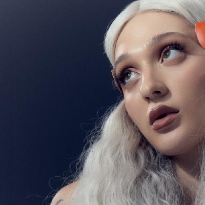 Francis On My Mind lansează noua ei piesă, 'Somebody Else But Me'