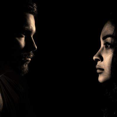 Roata emotiilor: Cum o poti folosi pentru a te intelege mai bine pe tine insati