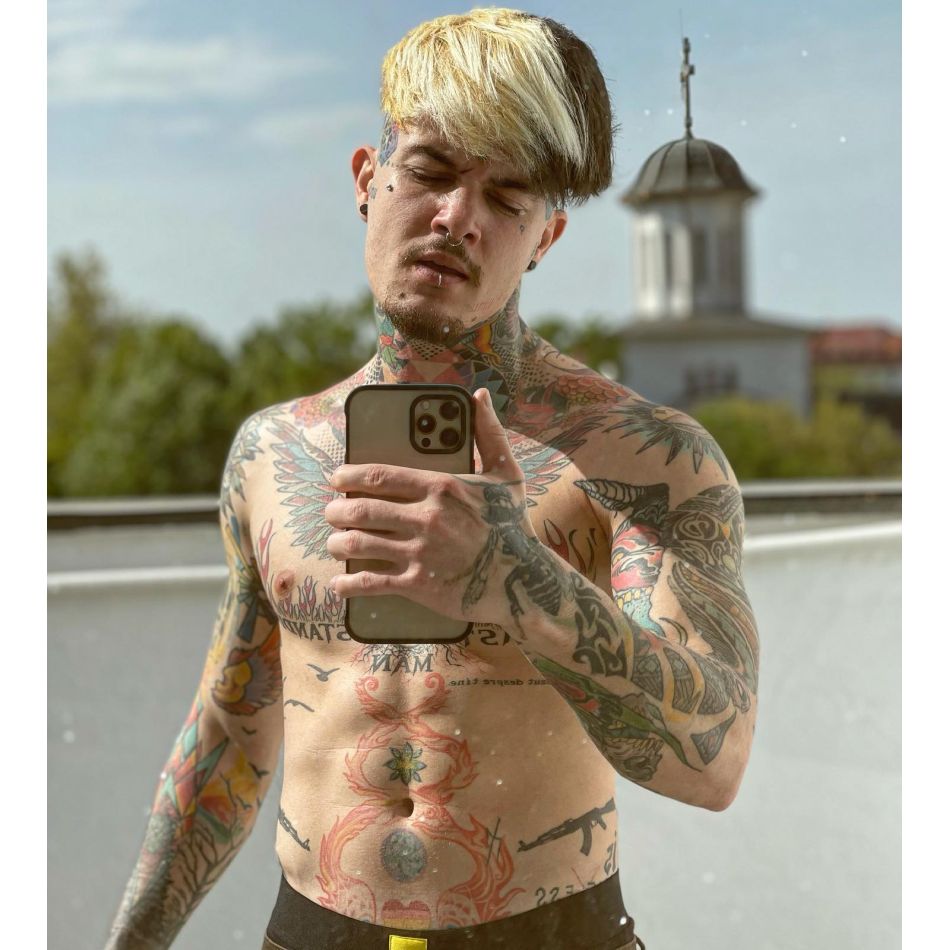 Motivul pentru care Zanni nu mai vorbește cu Alex Velea: Eu fiind mic și prost, chiar am crezut...