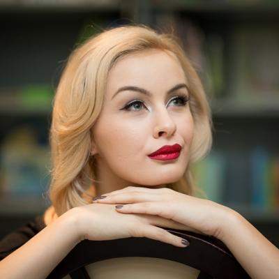 Tratament facial cu pensule