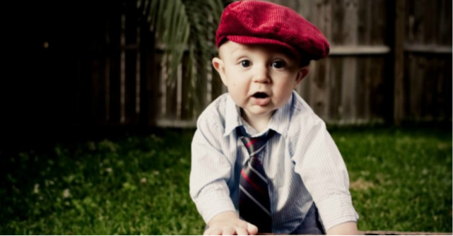 Papioane și cravate pentru băieței de purtat în clipe de neuitat