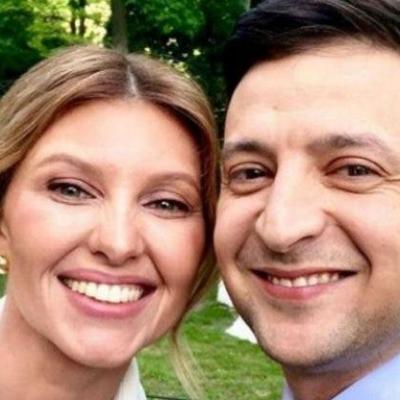 În spatele unui bărbat de succes se află o femeie puternică. Cine este Olena Zelenska, Prima Doamnă a Ucrainei?