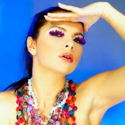 Practic: machiajul tropical