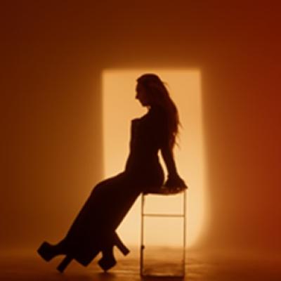 Vulnerabilitatea din Ego -  Julie August